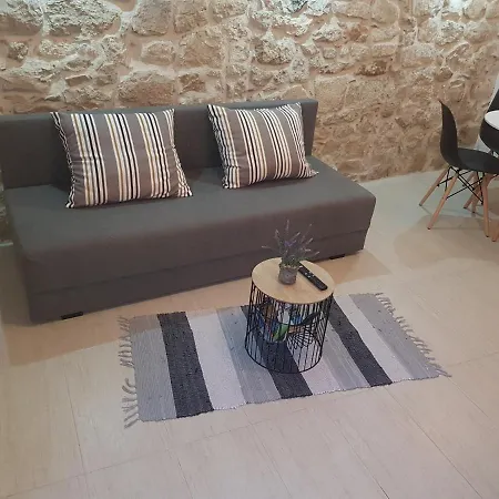 Apartment Ela