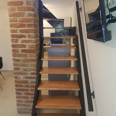 Apartment Ela Nin