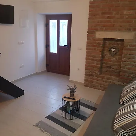 Ela Apartamento